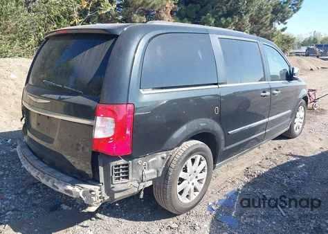 2011 Chrysler Town & Country Touring-L z USA, uszkodzony, nr VIN 2A4RR8DG9BR764502